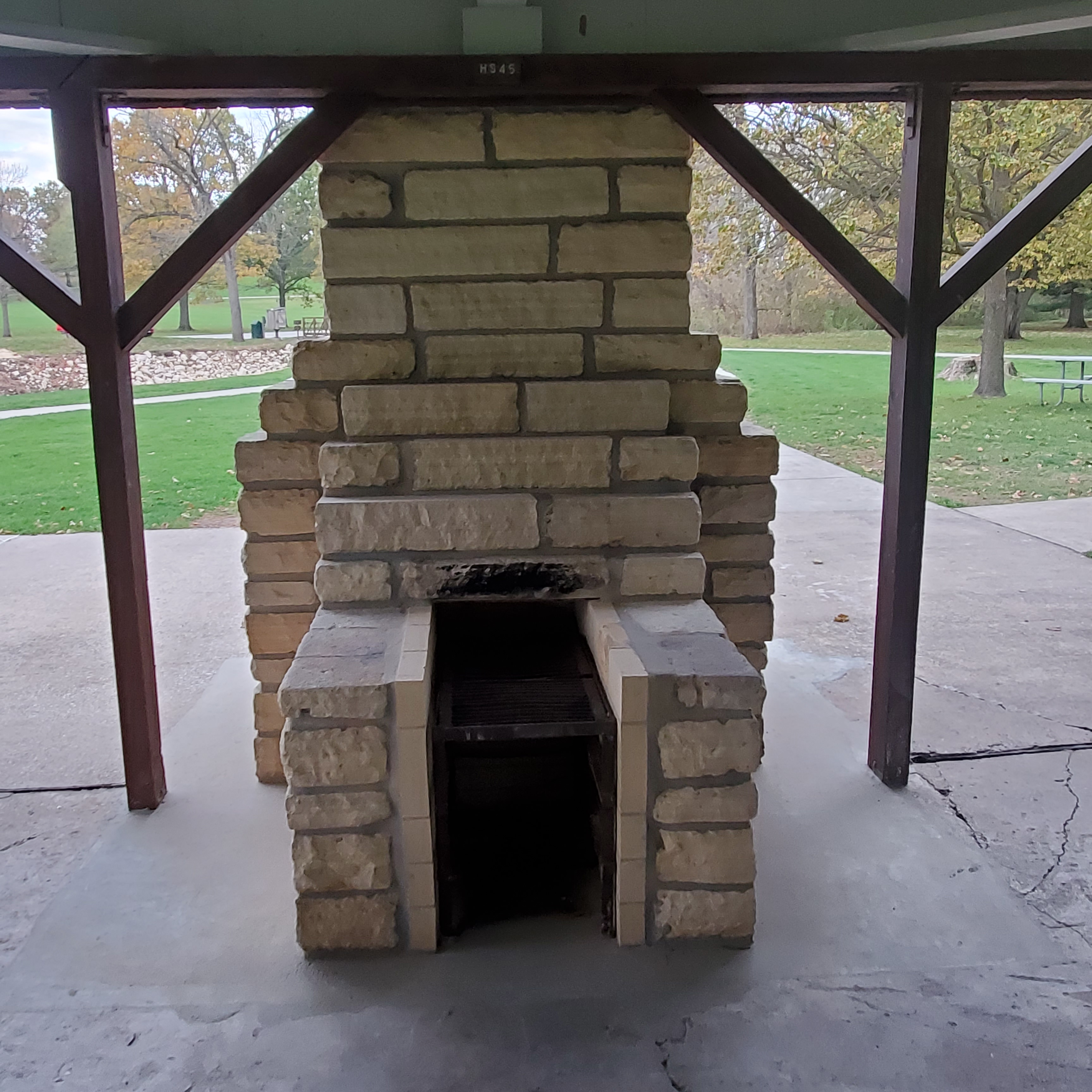 Damaged stone entry wall section at Herbert Hoover National Historic Site