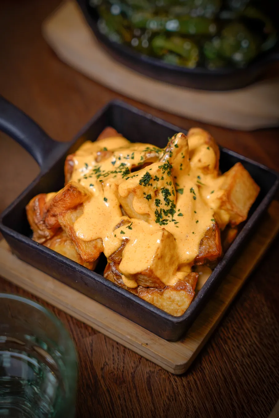 Faites voyager vos pailles avec les tapas du Montijo Paris
