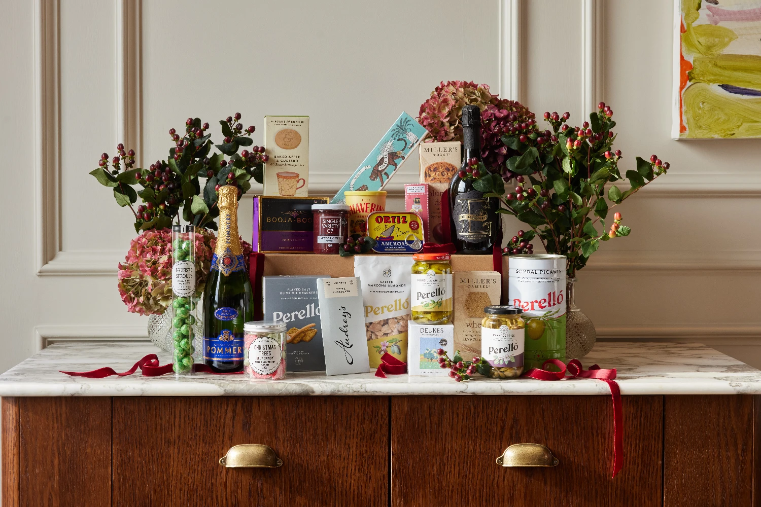 The Showstopper luxury Christmas hamper from Sam’s Larder