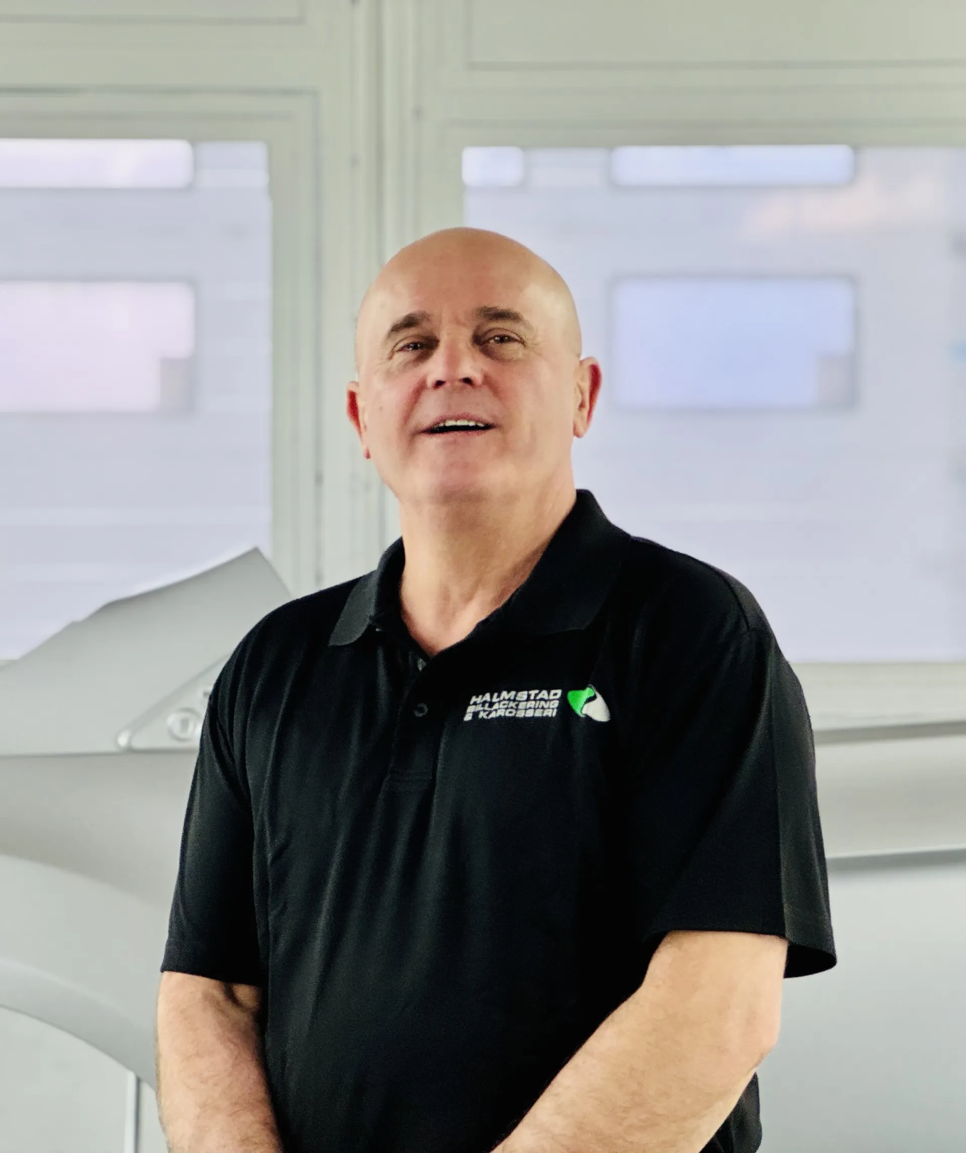 Zdravko Pasic, karosseriarbetare, porträttbild, Halmstad Billackering.