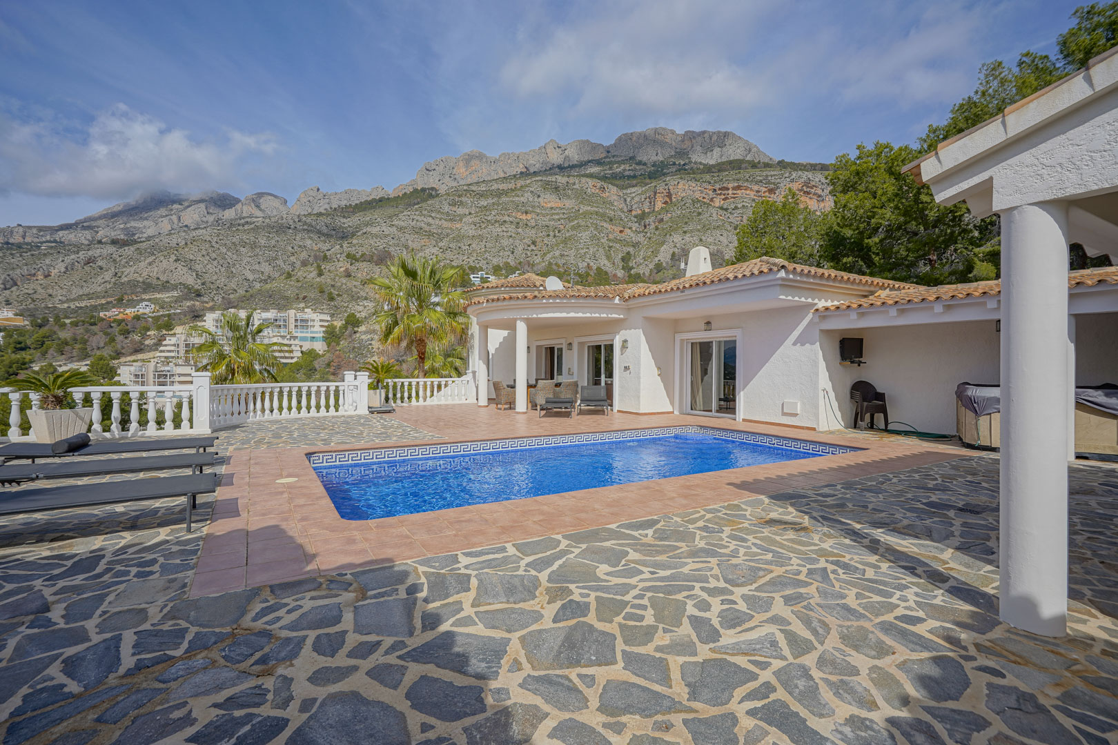 Villa in Alhama Springs, Altea - 4 bedroom