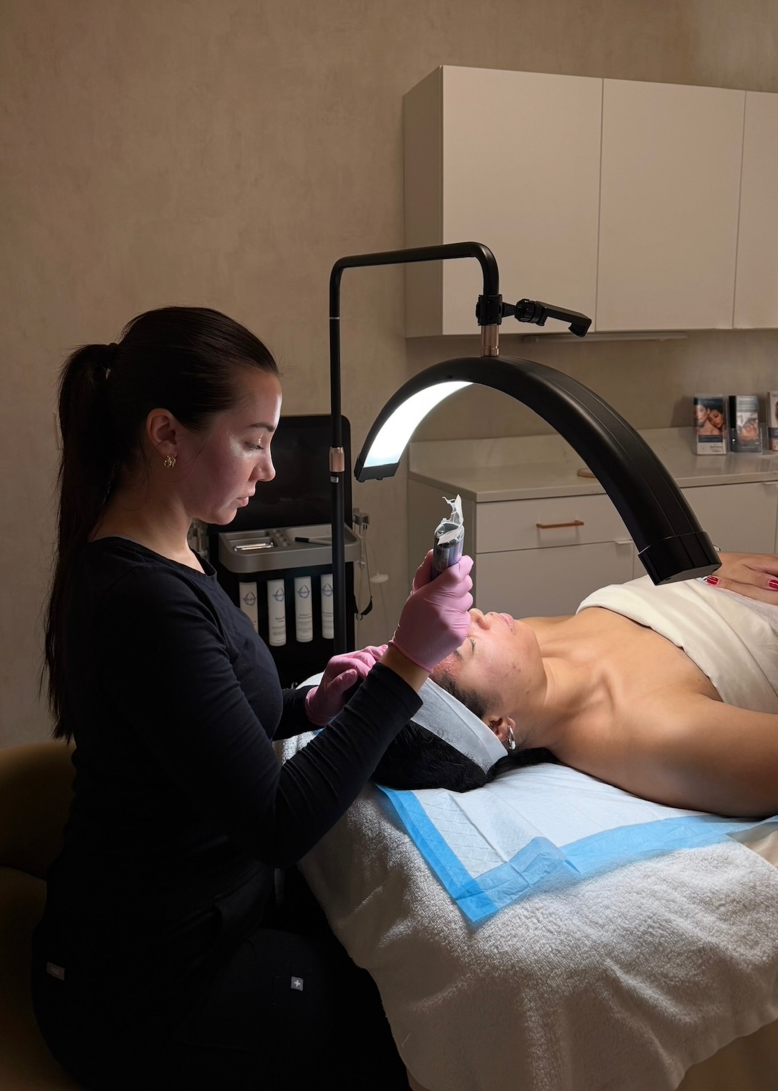 Microneedling Treatments in Old Town Chicago