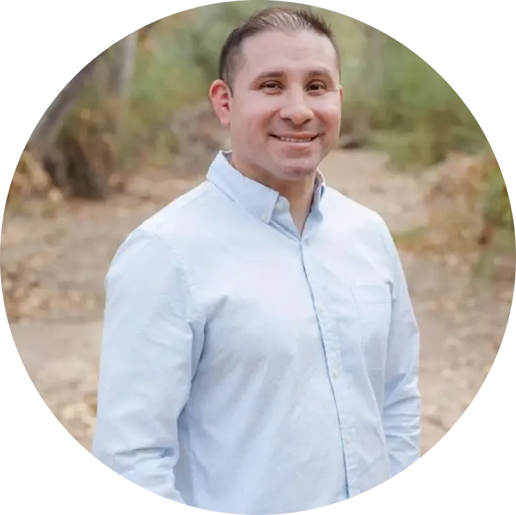 kids playing tug of war