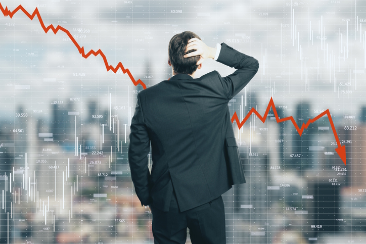 Declining Dollar in 6 Eye-Opening Charts