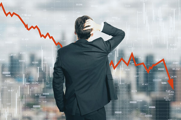 Declining Dollar in 6 Eye-Opening Charts