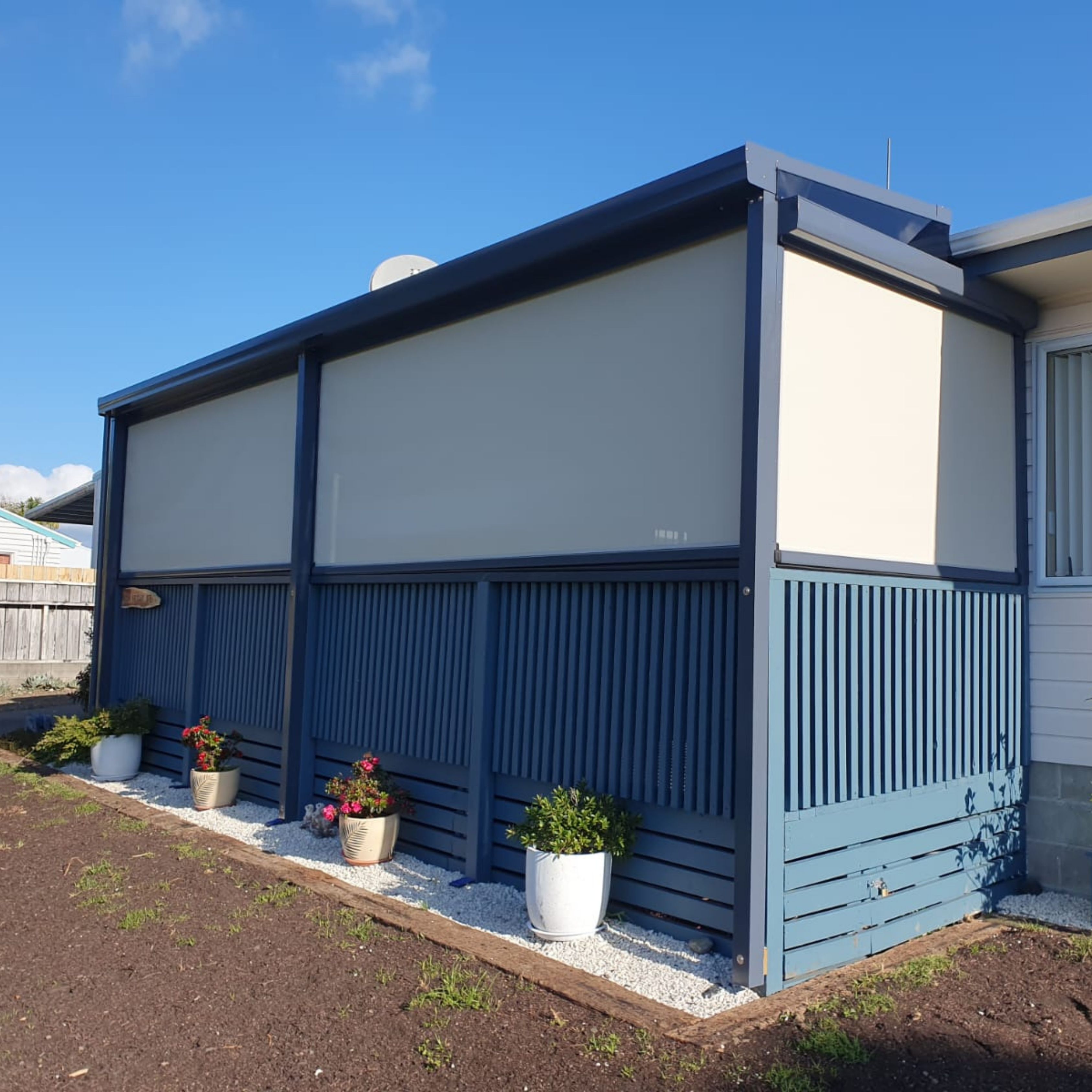 Sun conservatory outdoor room with privacy screening in Kaitaia, by Shadeland