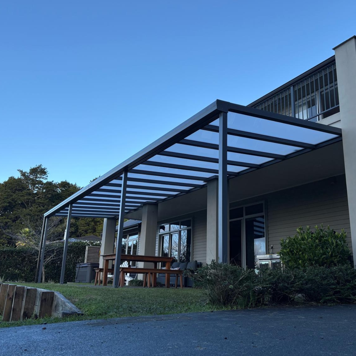 Glazed roof pergola with a rural view in Kamo, Whangarei, by Shadeland