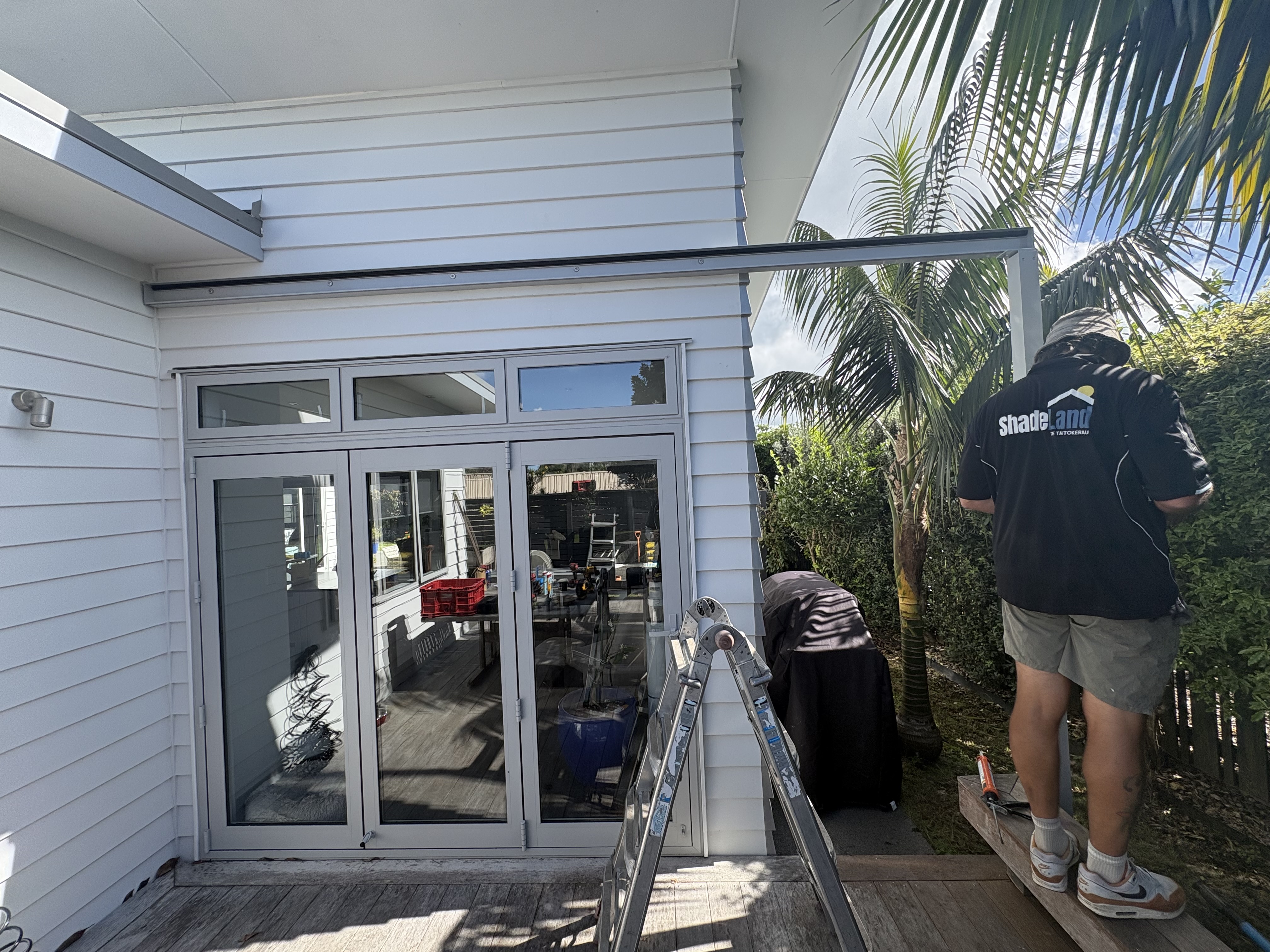 Shadeland Canopy Installation in One Tree Point – additional photo 1