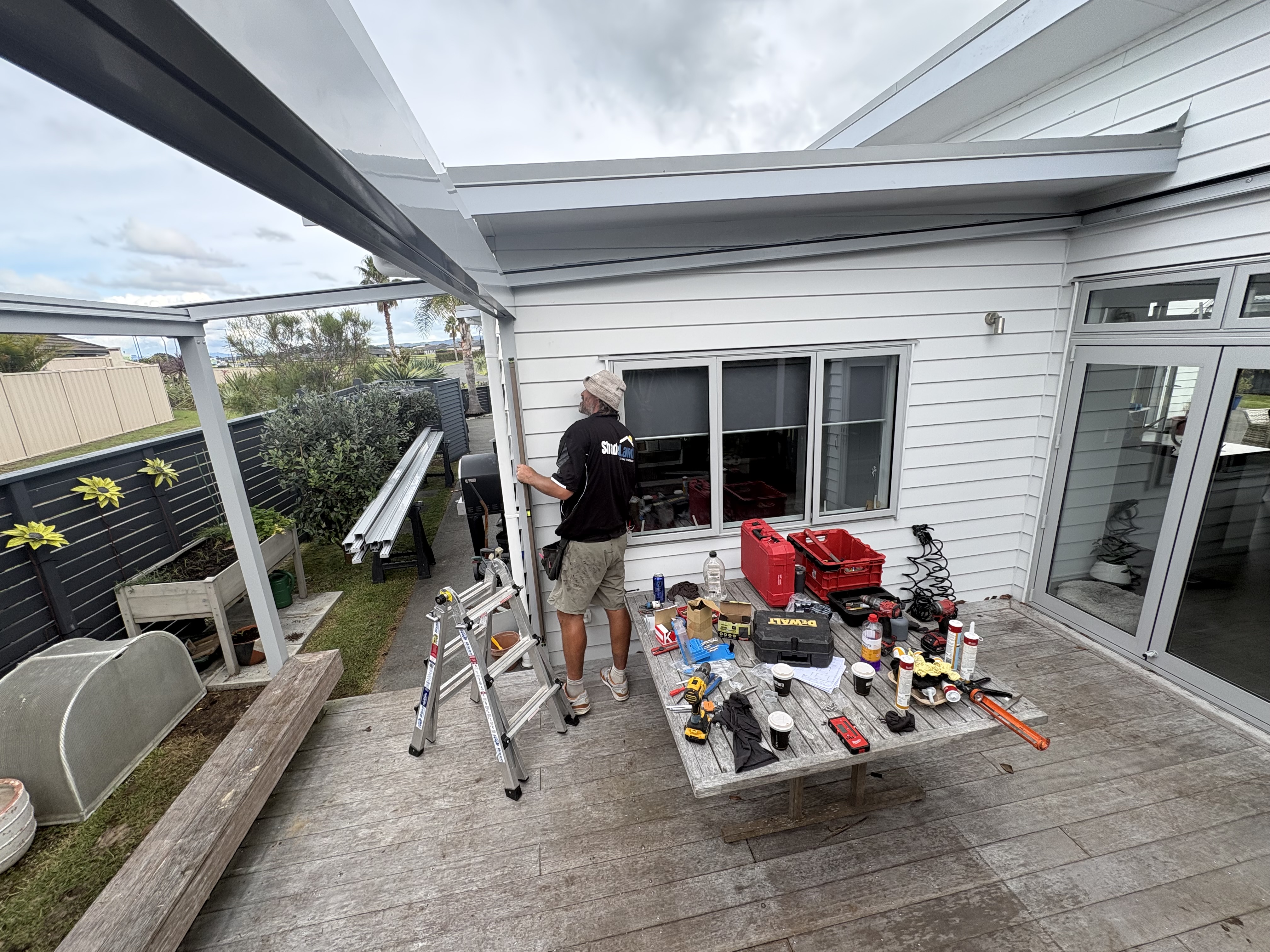 Shadeland Canopy Installation in One Tree Point – additional photo 2