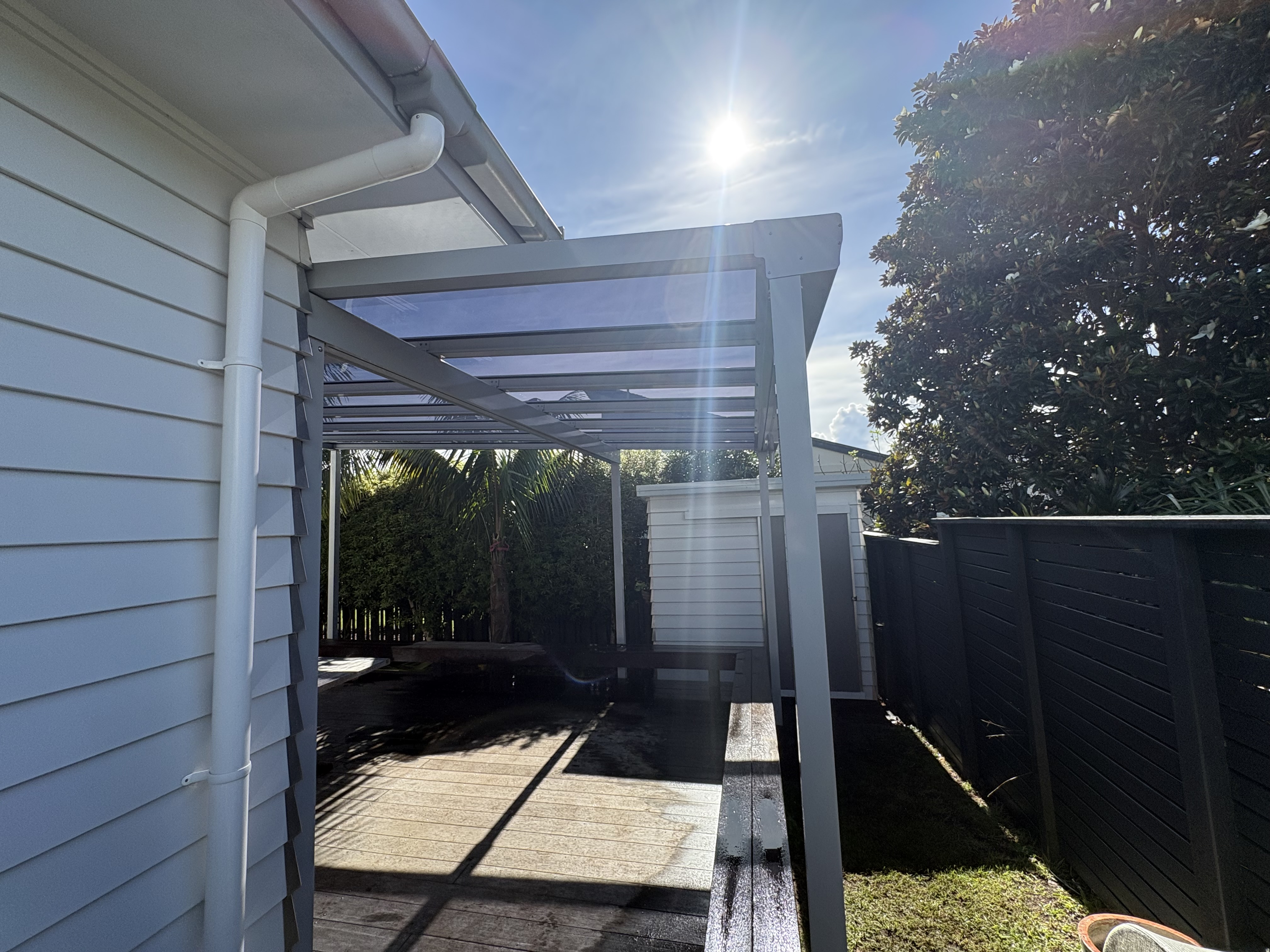 Shadeland Canopy Installation in One Tree Point – additional photo 3