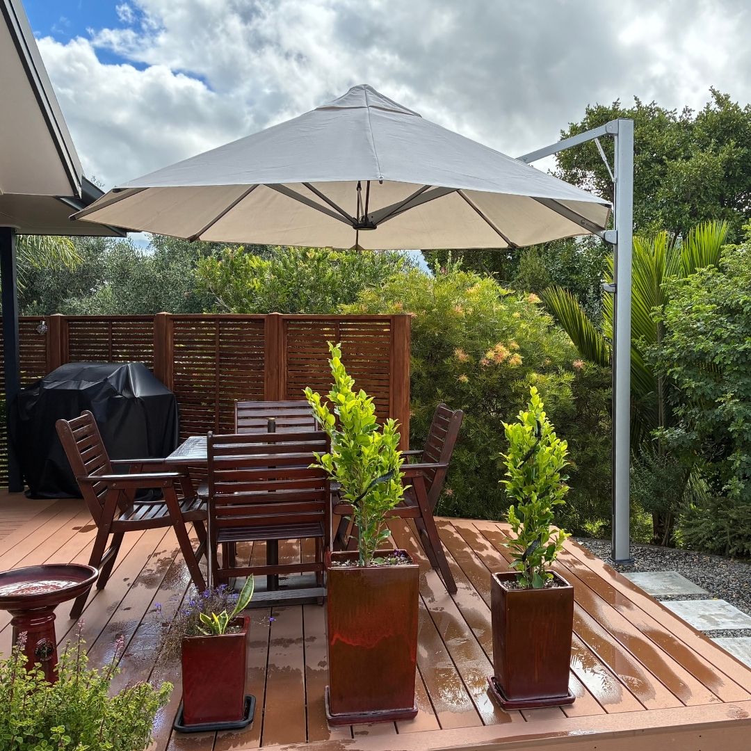Step-by-Step Deck Shade Solution with a Rotating Umbrella in Tikipunga – additional photo 1