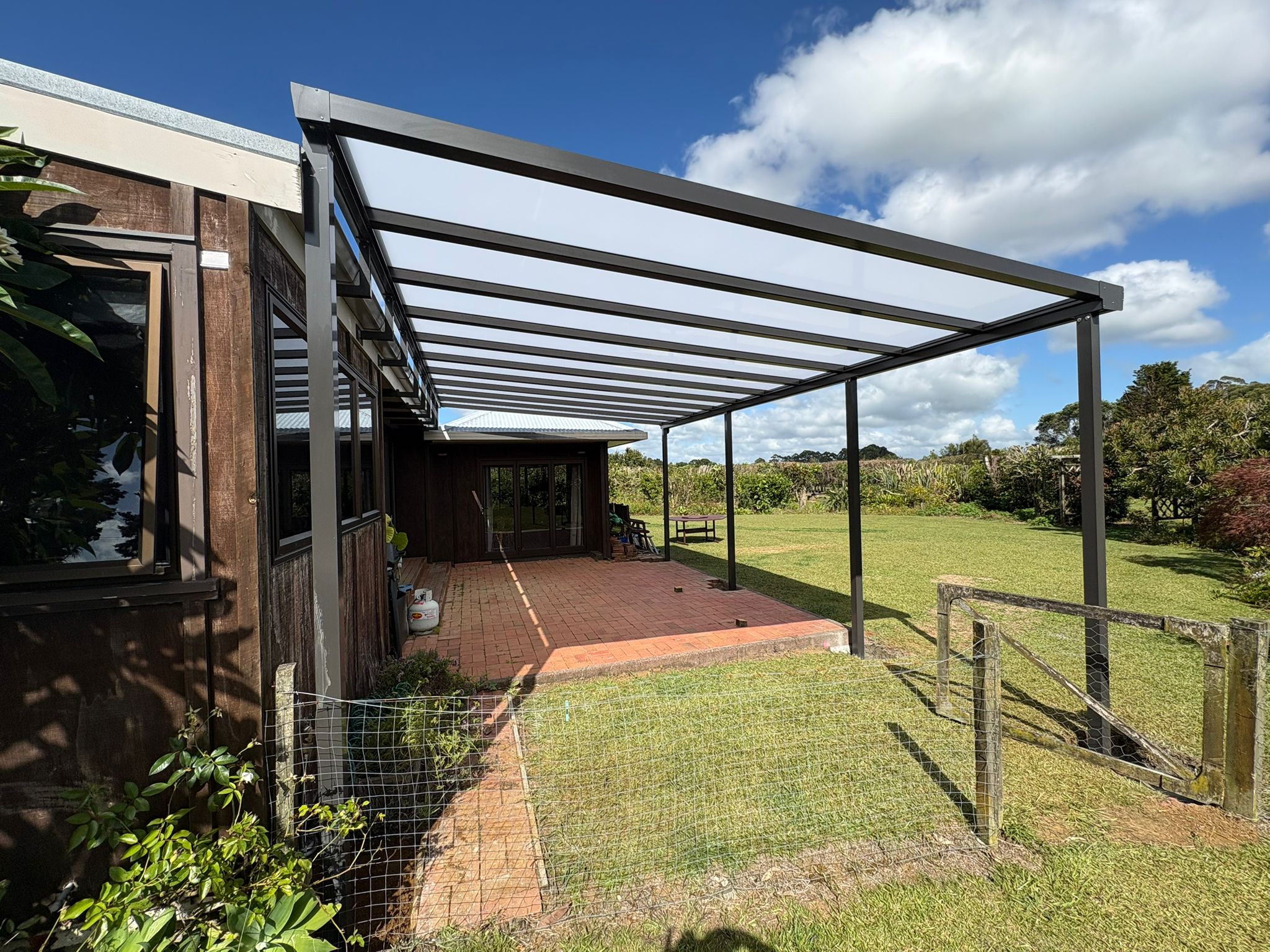Replacing an Old Patio Roof with a New Shadeland Pergola – additional photo 1