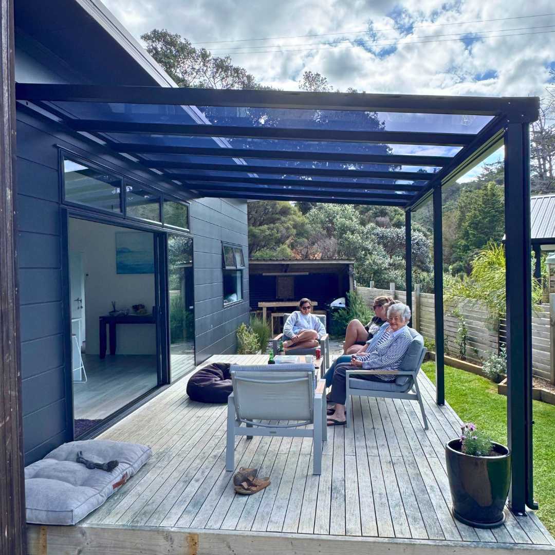 Seamless Outdoor Living: Glazed Roof Installation in Tutukaka – additional photo 1