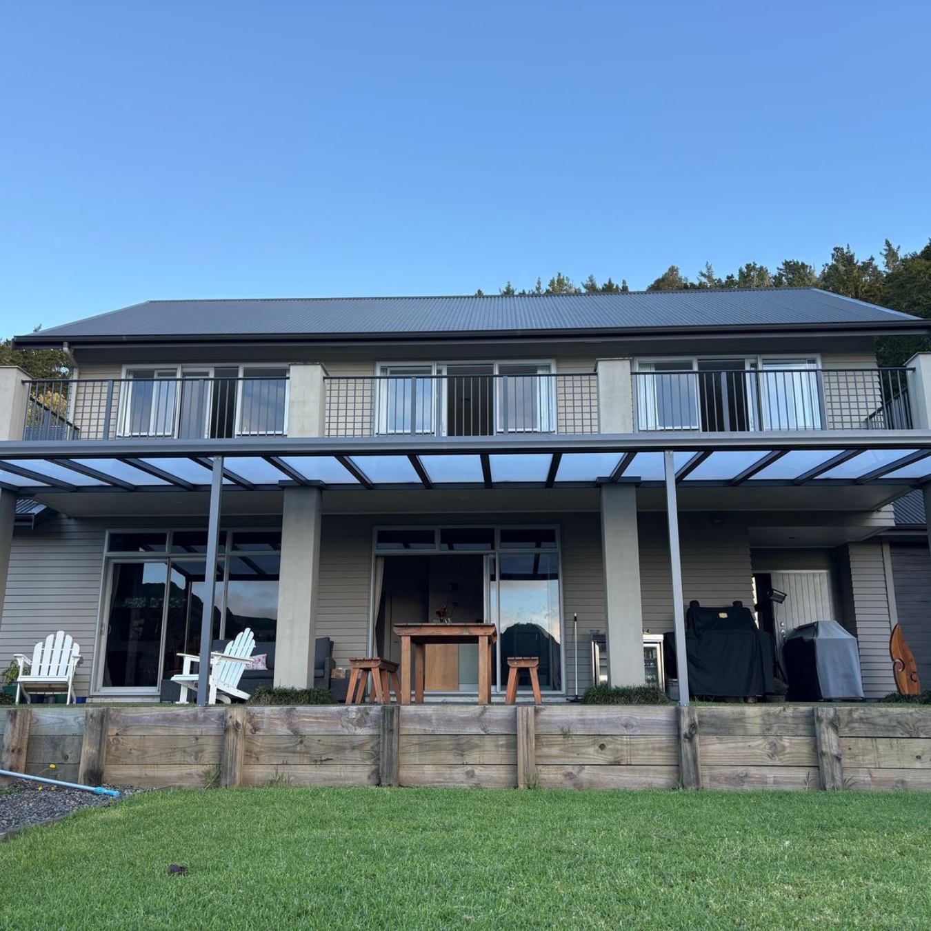 Glazed Roof Installation with a Rural View in Kamo – additional photo 2