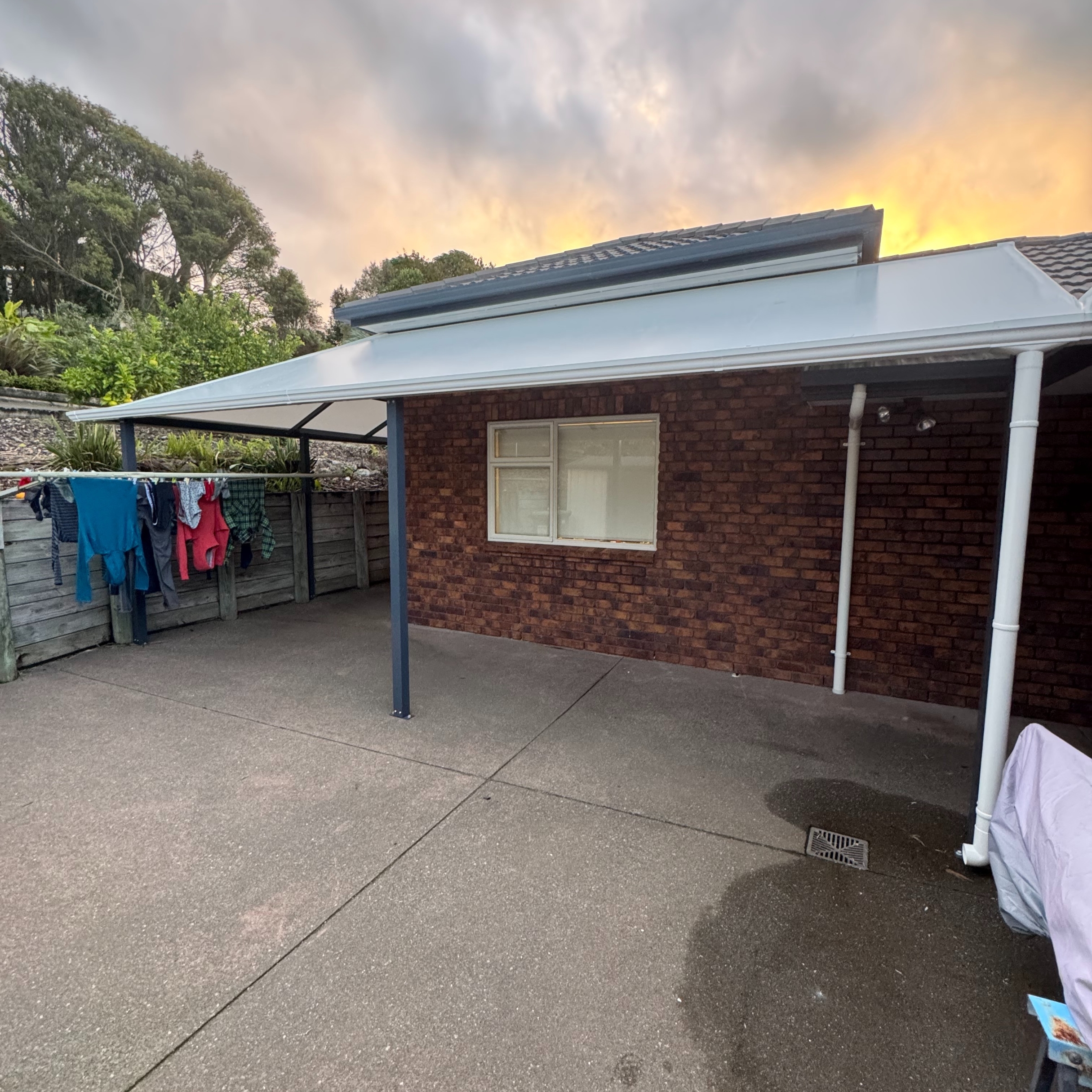 Tricky Shadeland Canopy, Weather Protection & Kayak Storage Solution – additional photo 5