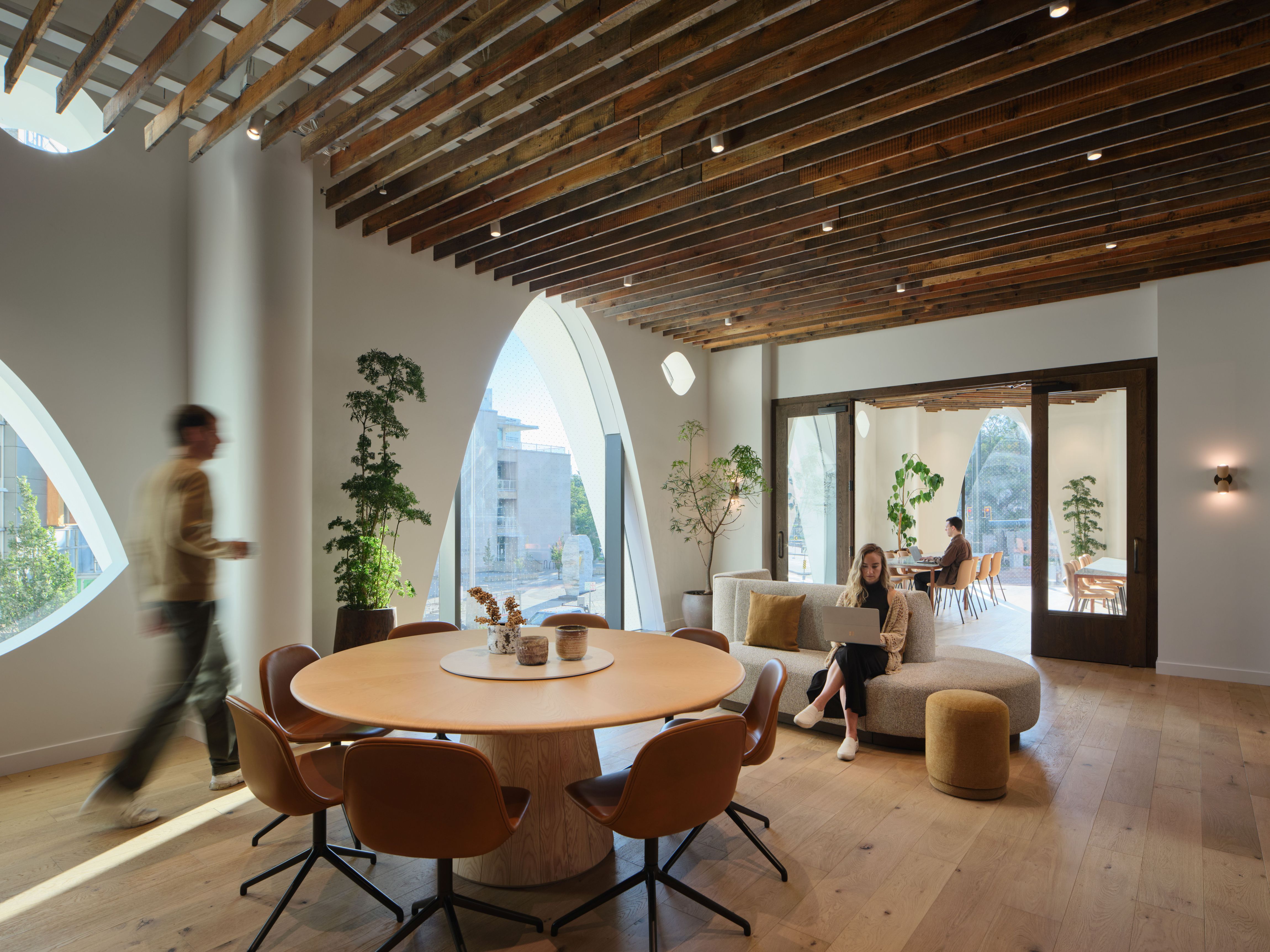 Populus Hotel and Social Hub / Studio Gang