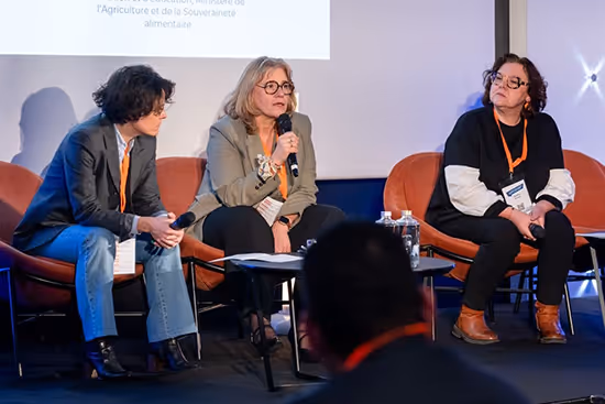 Table ronde animée lors de la journée de restitution des observatoires alimentaires, axée sur les transitions écologiques, numériques et énergétiques.