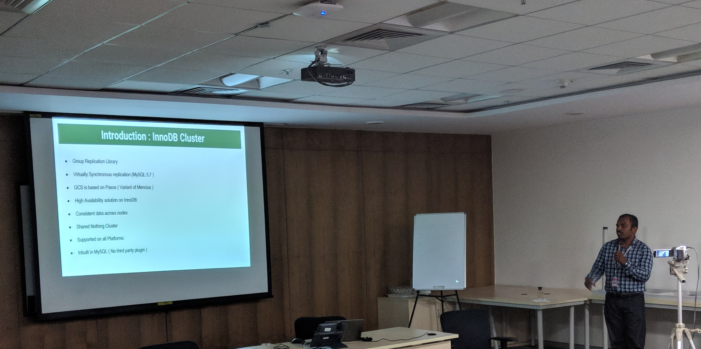 Presentation : Customer Experience on InnoDB Cluster | InnoDB — Mydbops