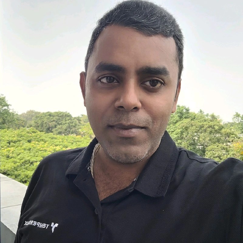 Portrait of Hari Prashanth, General Manager Engineering at Practo