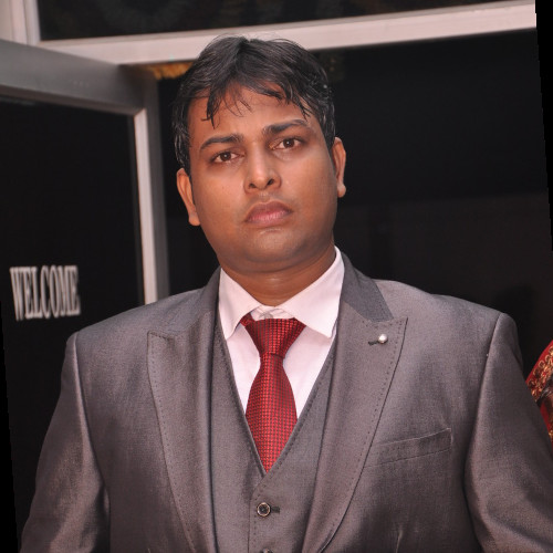 Portrait of Rajesh Gupta, Co-Founder at Techmoweb