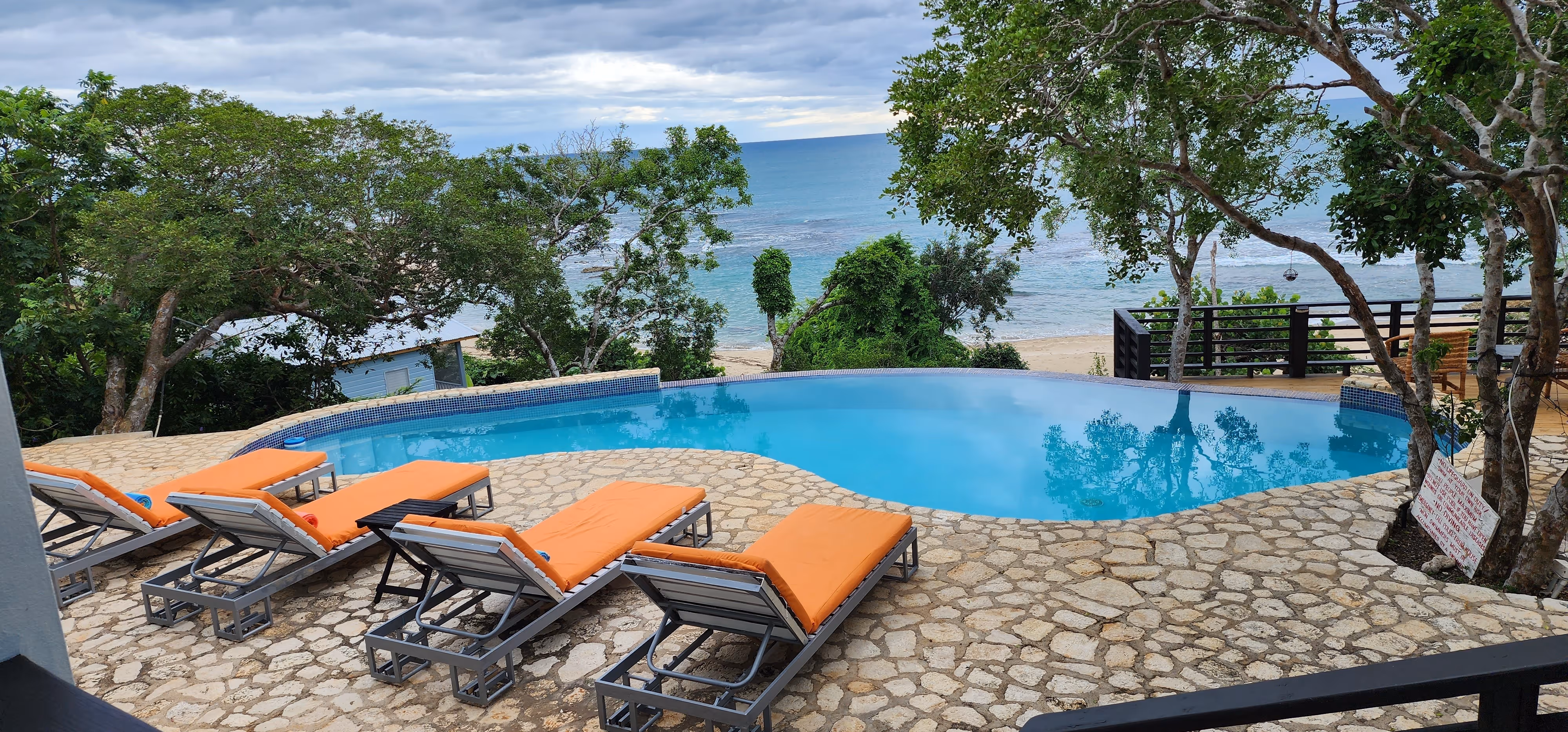 bed room with bed side lamp