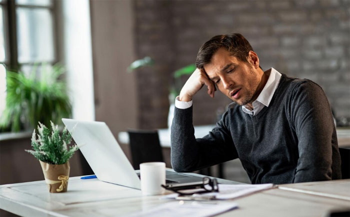 Energy crashes in men