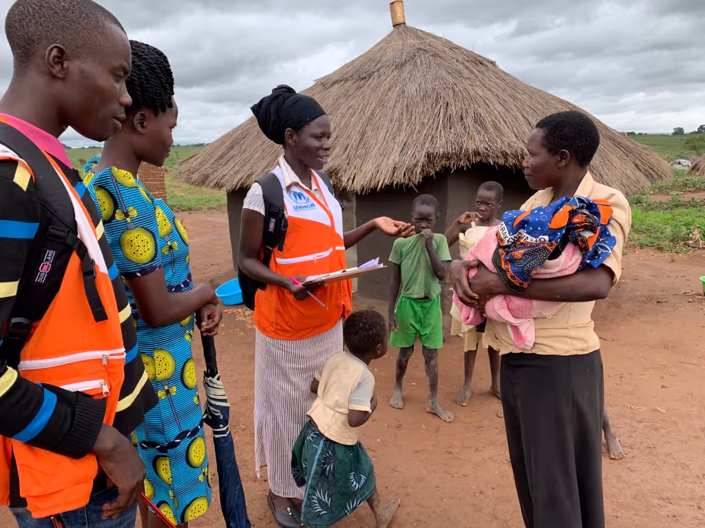 Conducting the Household Survey. Credit: LSTM.