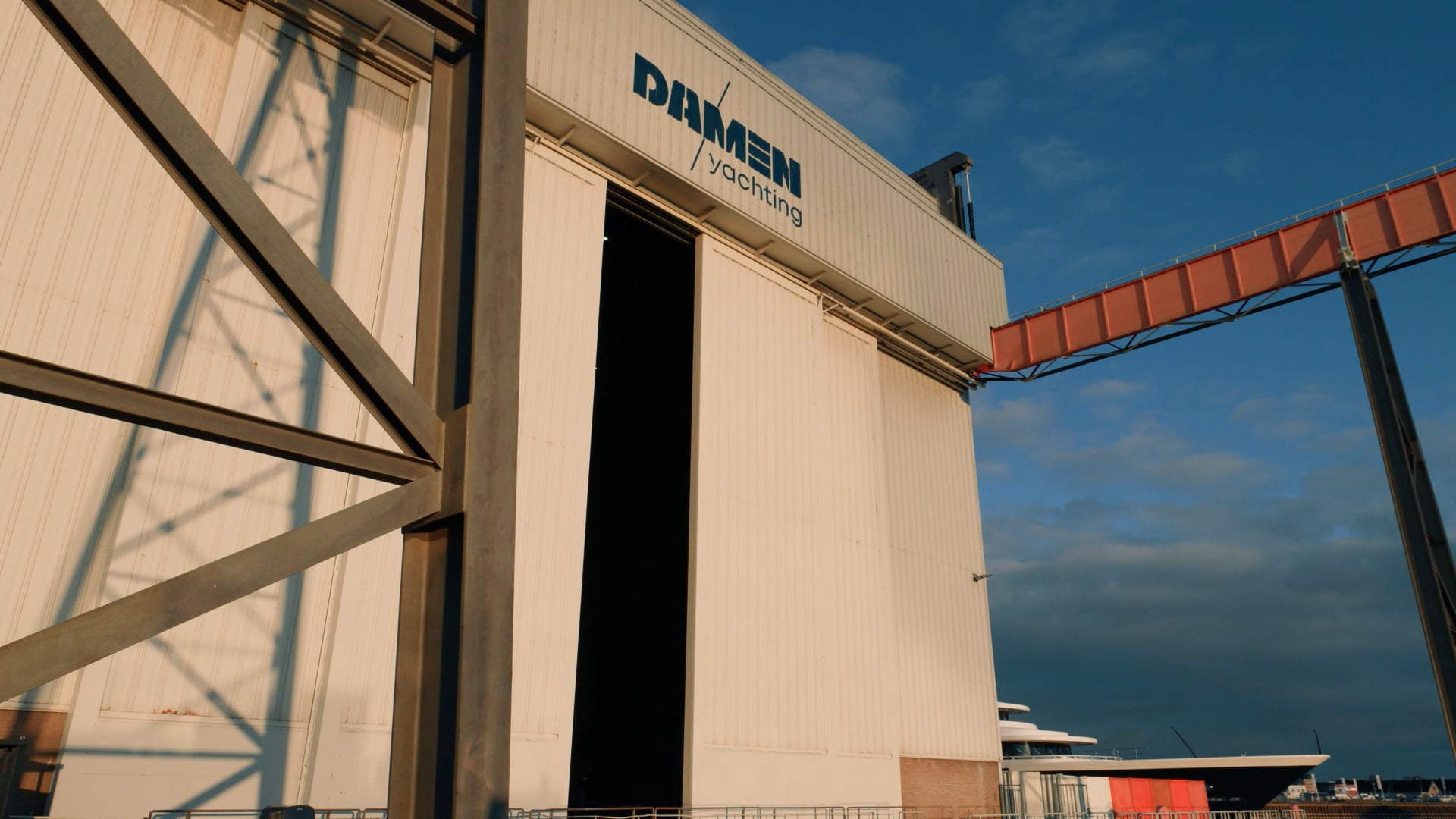Damen Yachting - Amels 80 campaign