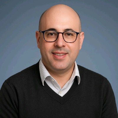 "Amar Beldi, ingénieur en génie civil et entrepreneur du BTP depuis 17 ans, référent de Kindnee en Algérie. Expert reconnu en agrément promoteur immobilier en Algérie, Amar met son expérience au service des futurs promoteurs pour leur permettre de constituer un dossier solide et conforme aux exigences du ministère."