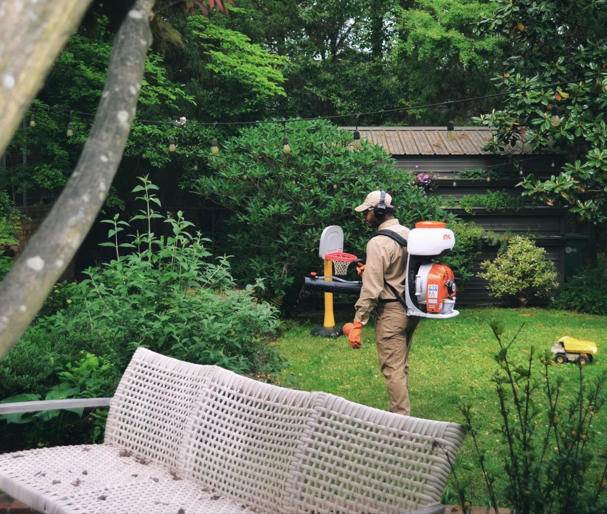 mosquito control specialist