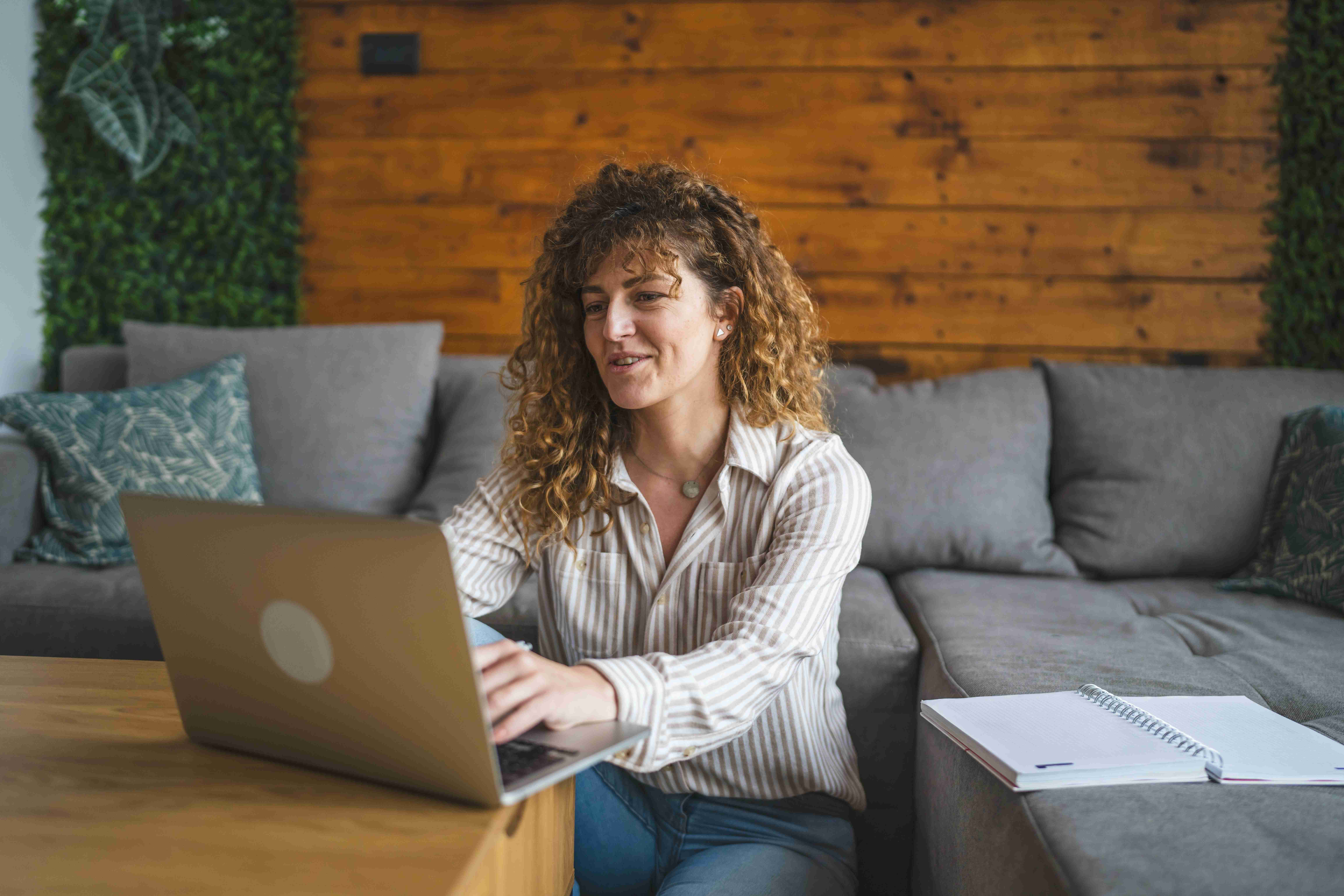 What makes a good AI note-taking tool for health practitioners: 8 things to evaluate