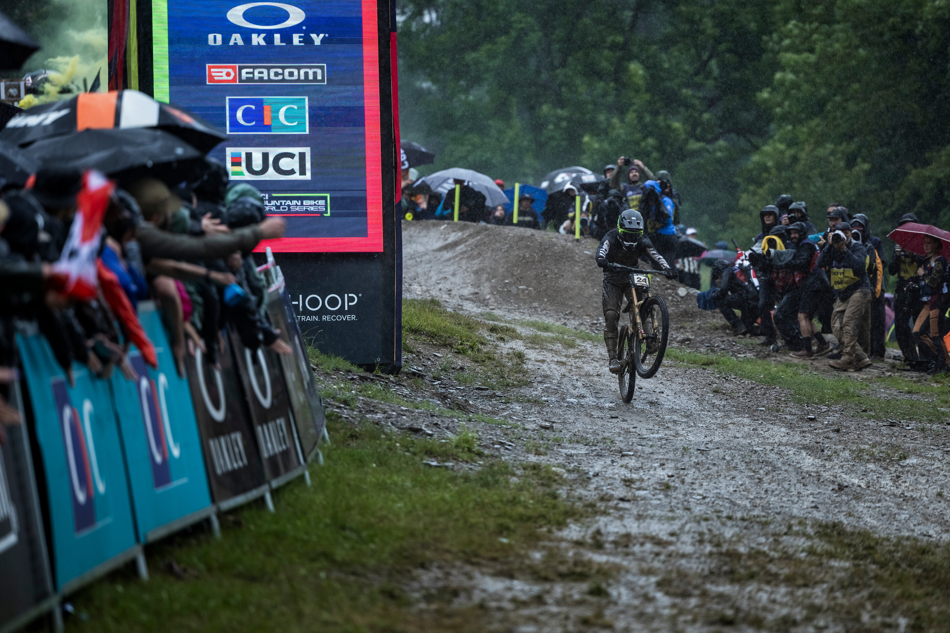  Les Gets - The Send It Daily - 438