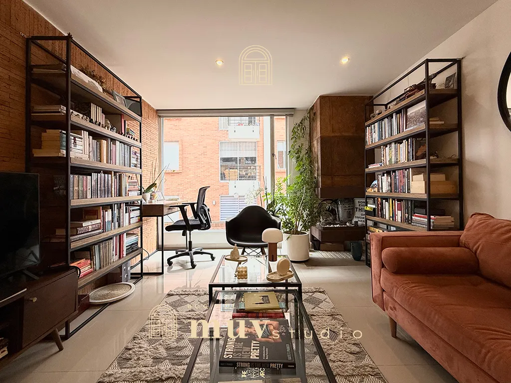 Cómodo dúplex de dos habitaciones en renta en San Patricio 