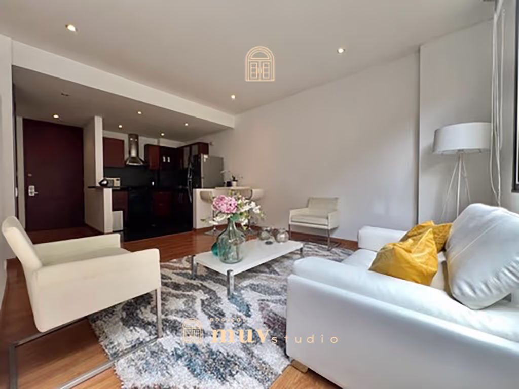 Espectacular aparta-estudio amoblado para arrendar con la mejor ubicación en Chico reservado. 