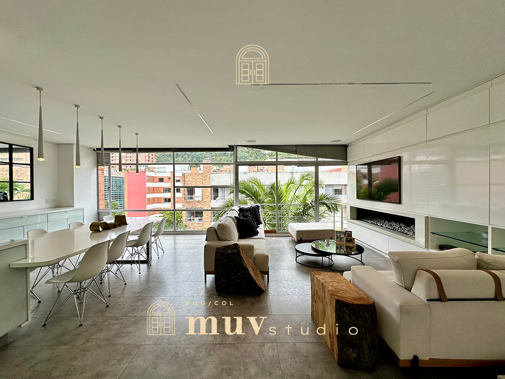 PH Triplex, remodelado y con terraza, en Chicó Reservado en venta