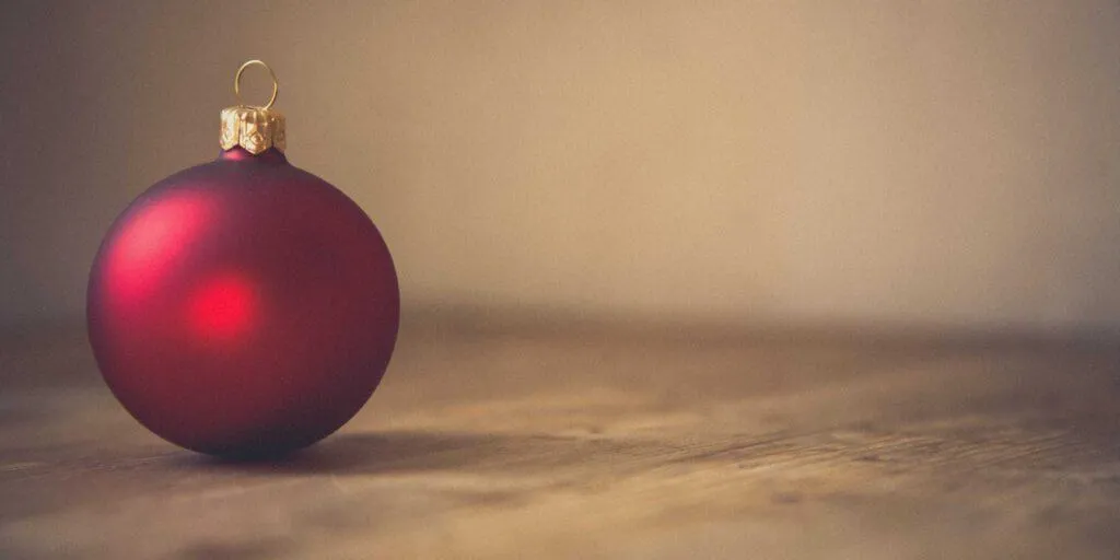 2020 DM Holiday Gift Guide (1)