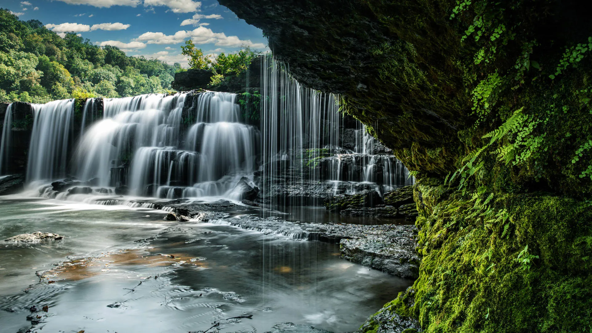 David Shoots and Edits a Stunning Waterfall Scene