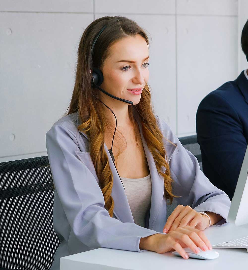 A customer service consultant