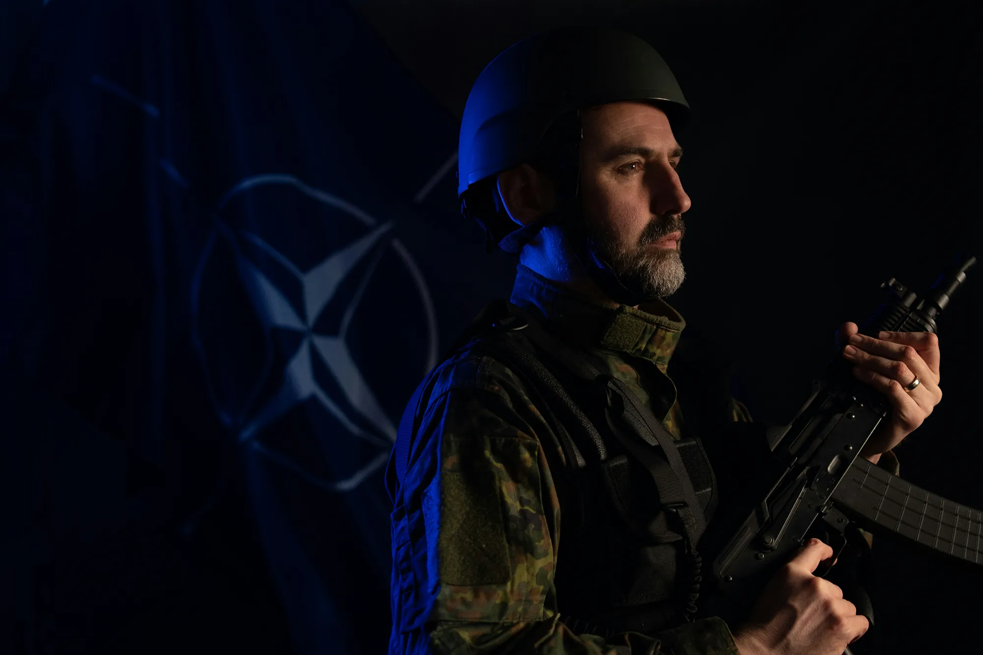 Týdenní tržní analýza: Akcie rostou, NATO zvyšuje rozpočet, platina trhá rekordy | Triangle Family Office