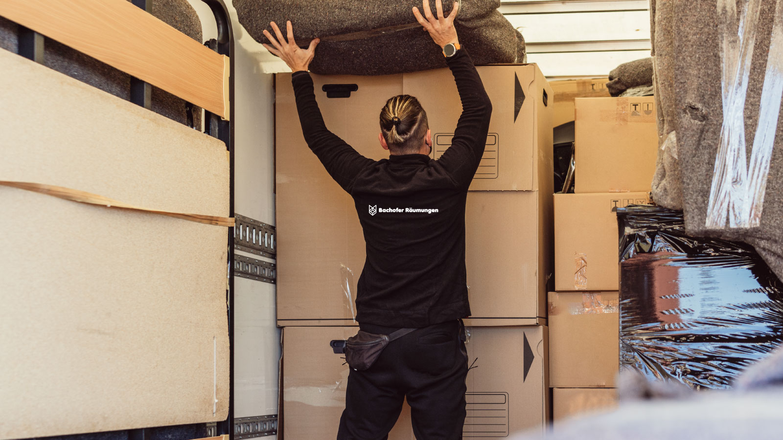 wohnungsraeumung kosten und preise in schweiz