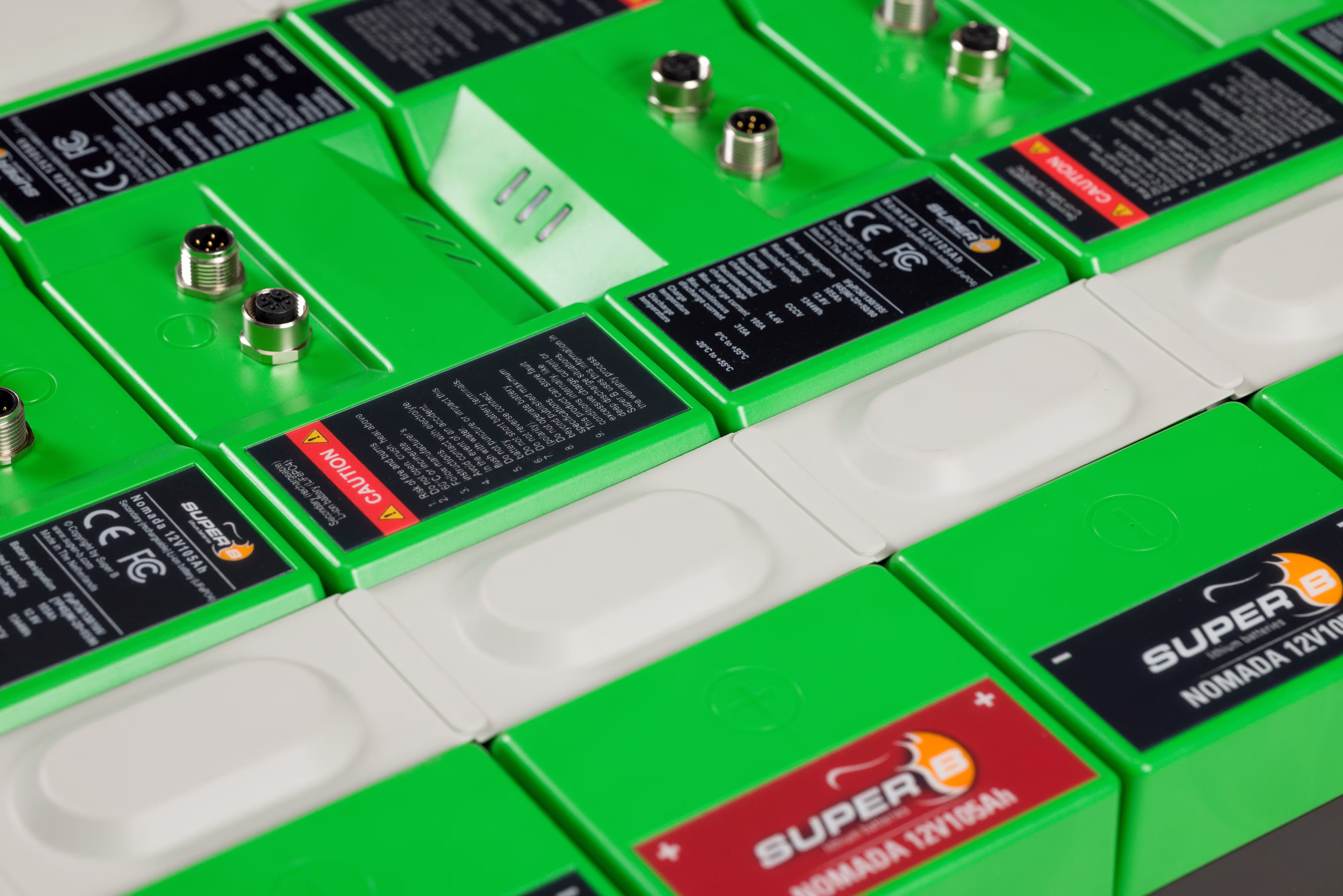 Nomada 12V105Ah-LT angle 90°