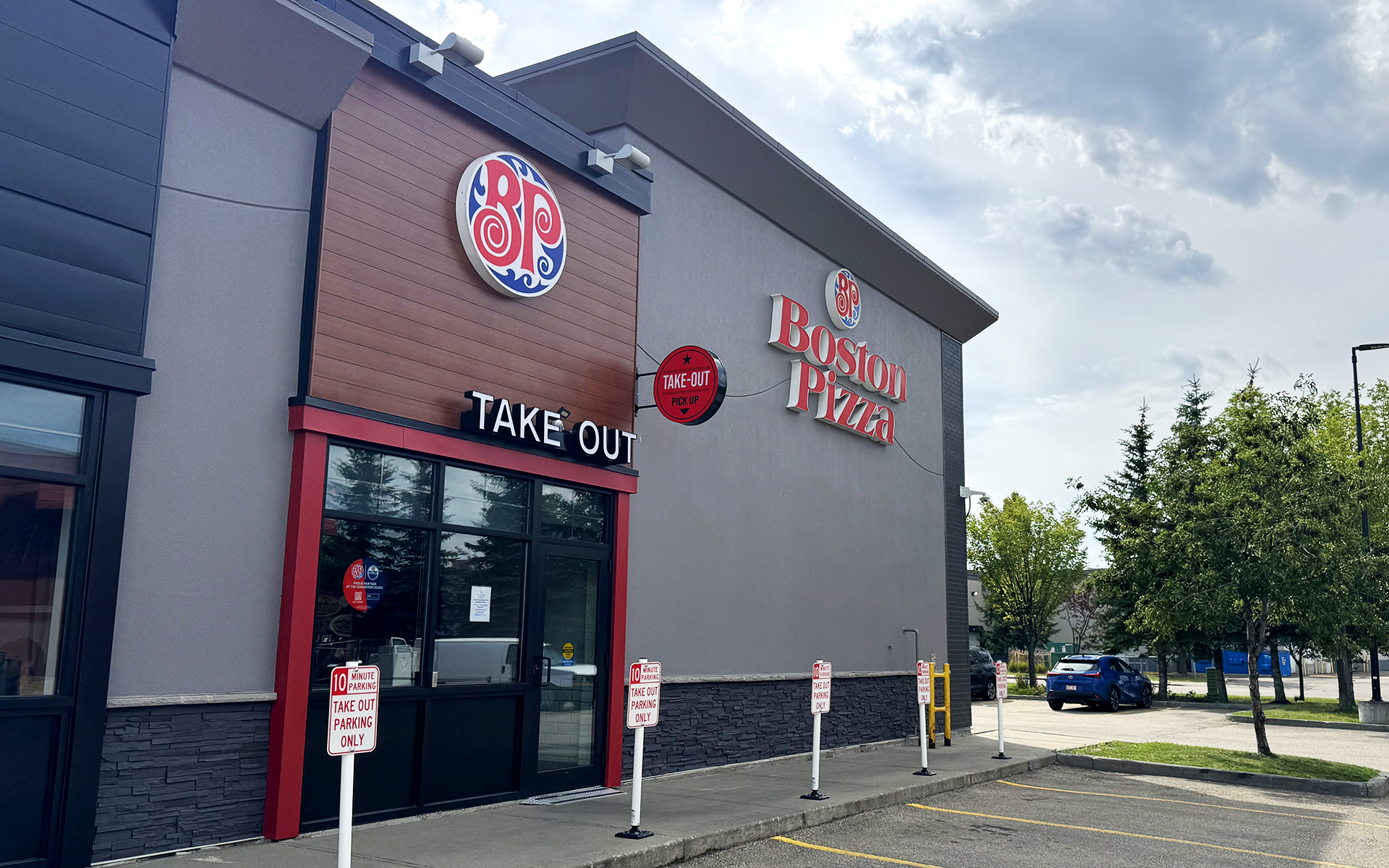 Boston Pizza Clareview — Hospitality & Leisure in Edmonton, AB — Structural Engineering, Electrical Engineering by Design Works Engineering (view 3 of 4)