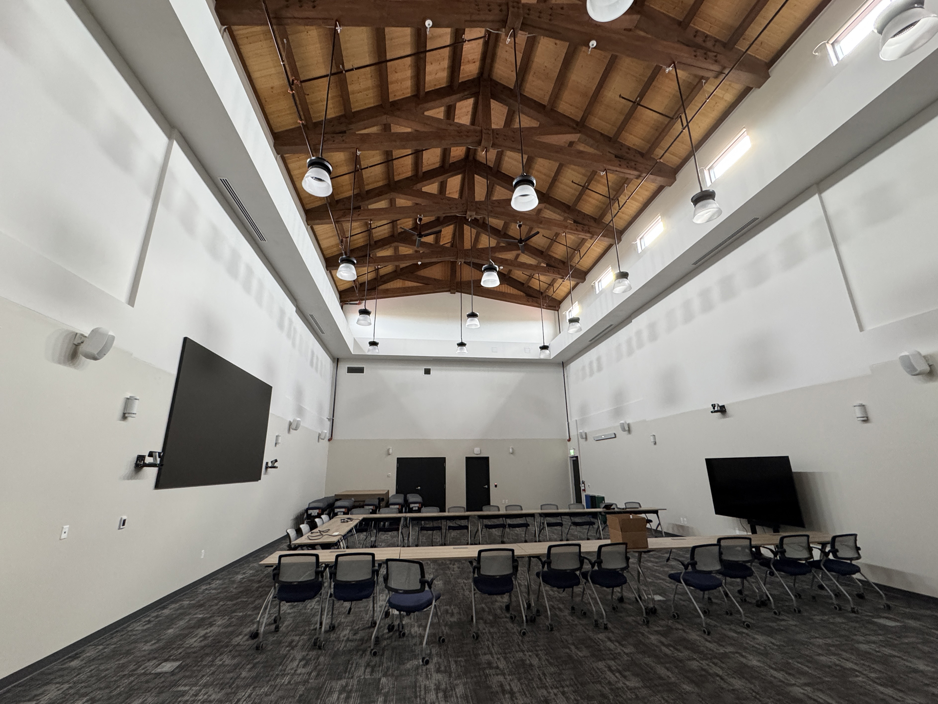 Rural Municipalities of Alberta Expansion — Office & Headquarters in Nisku, AB, Canada — Civil Engineering, Structural Engineering, Mechanical Engineering, Electrical Engineering, Energy Modelling by Design Works Engineering (view 1 of 9)