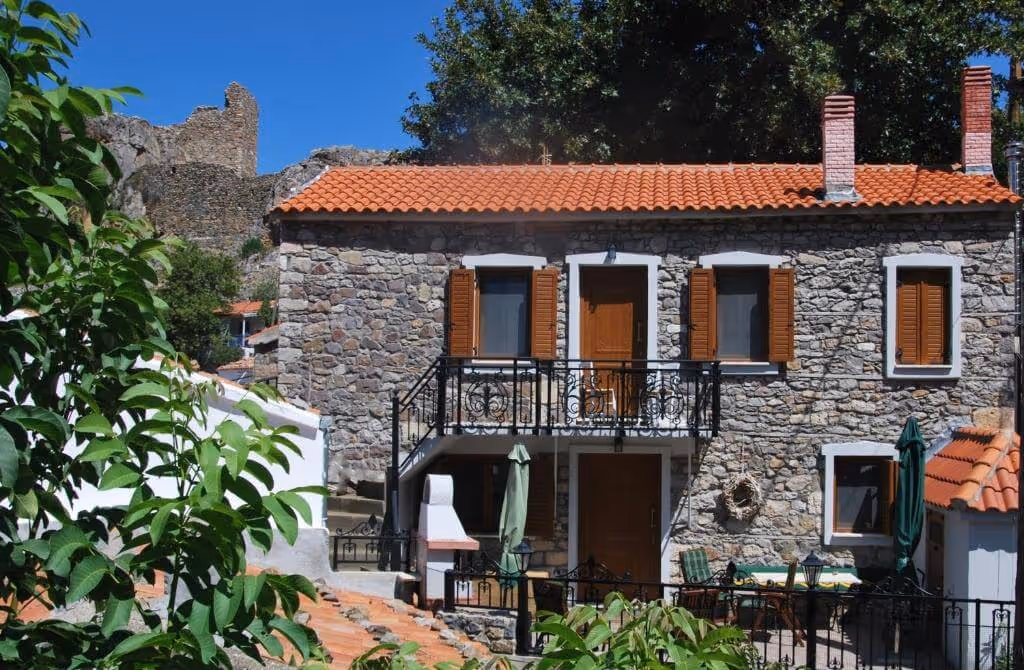 House with Courtyard