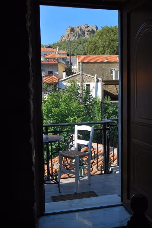 House with Courtyard