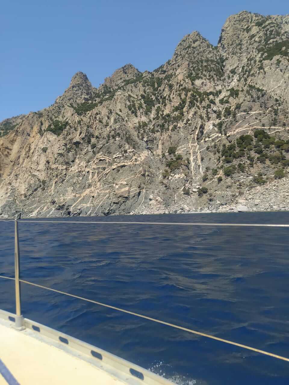 SAOS Sailing: Discover Samothraki's Hidden Treasures from the Sea