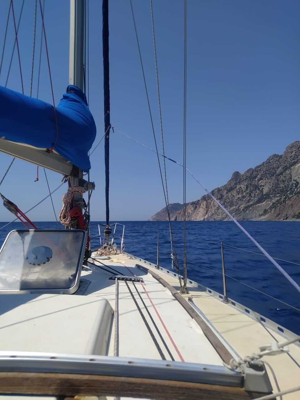 SAOS Sailing: Discover Samothraki's Hidden Treasures from the Sea