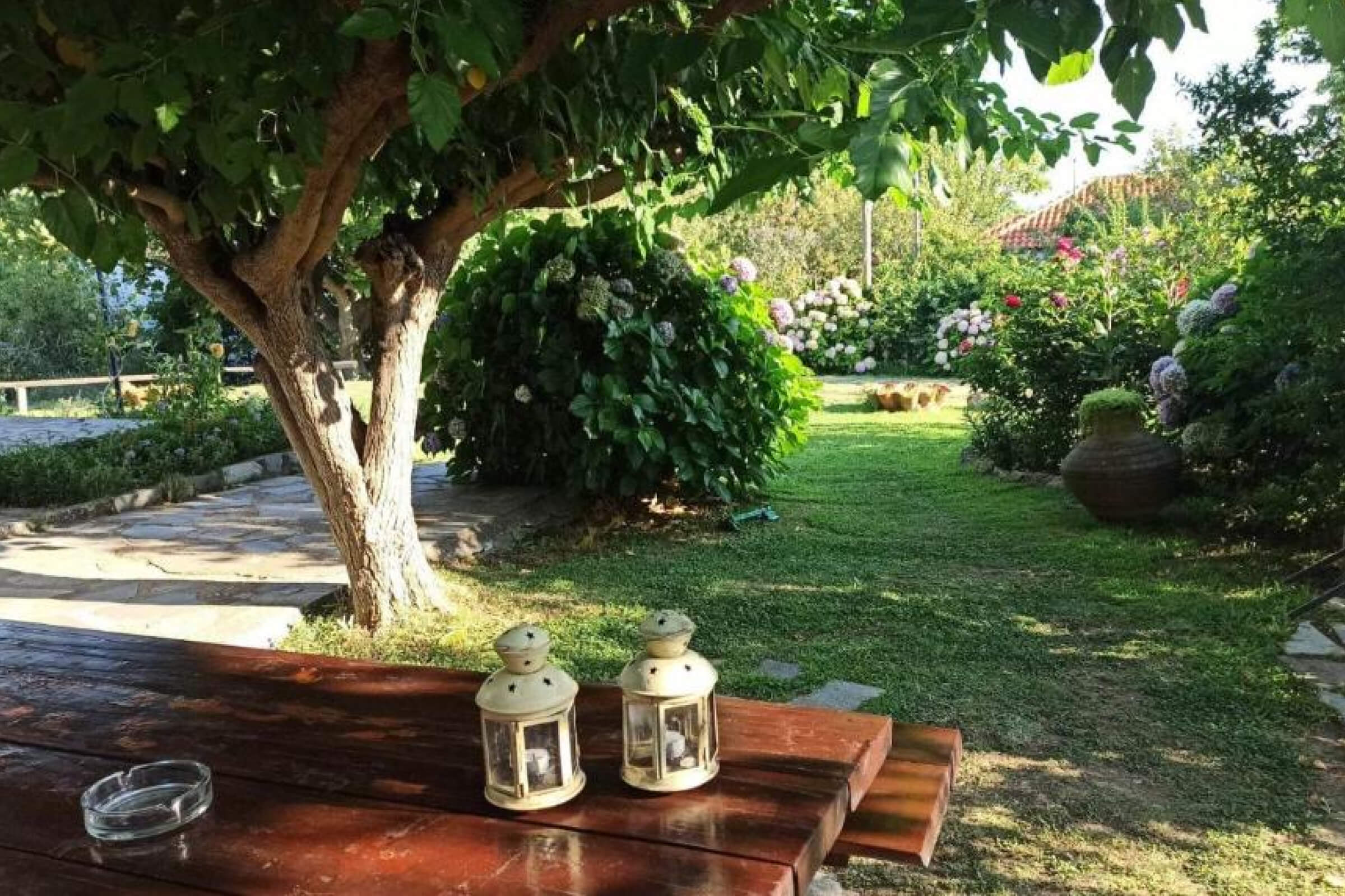 Mirsini Apartments