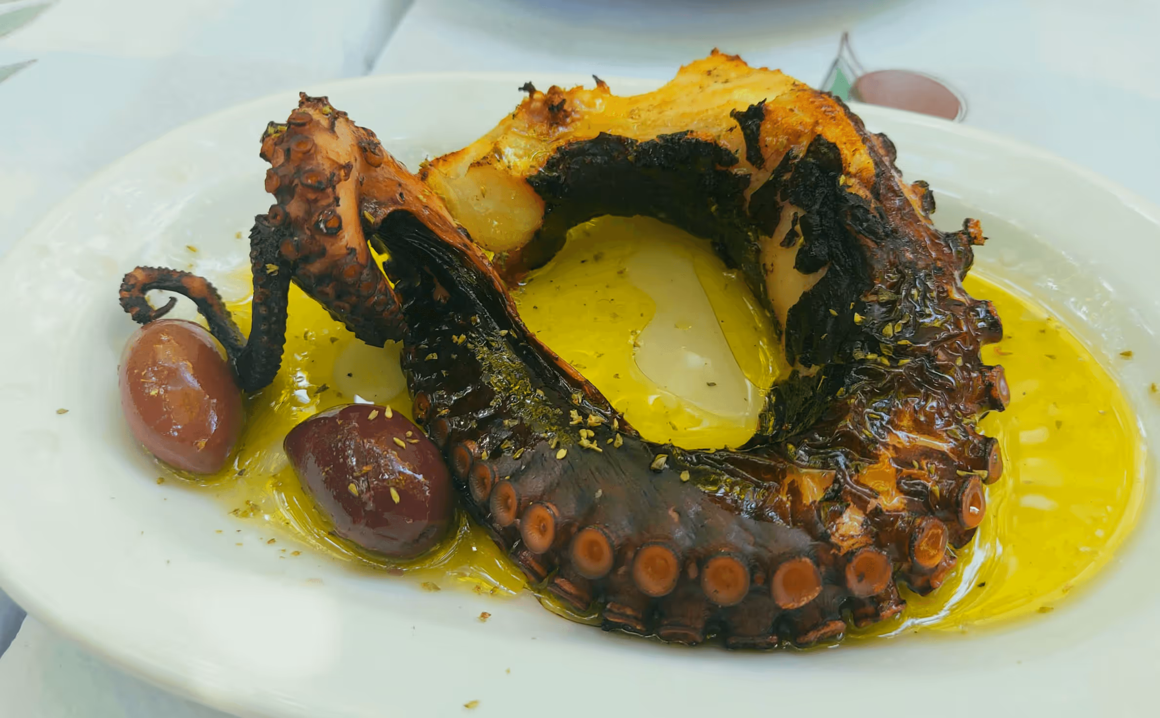 To Perivoli T'Ouranou Samothraki | Traditional Greek Taverna