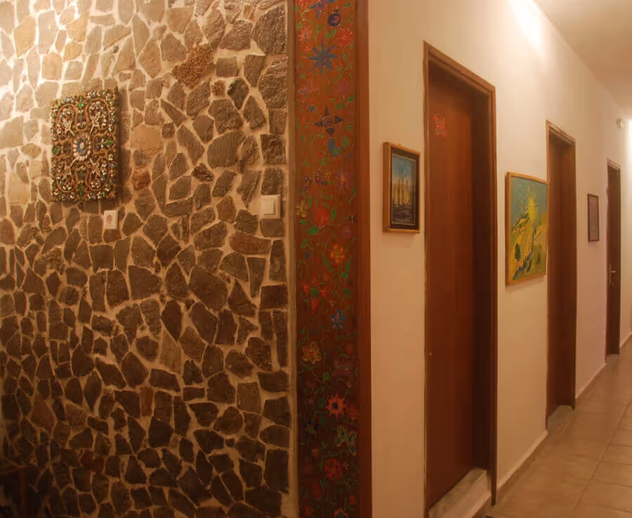 Paradise Rooms